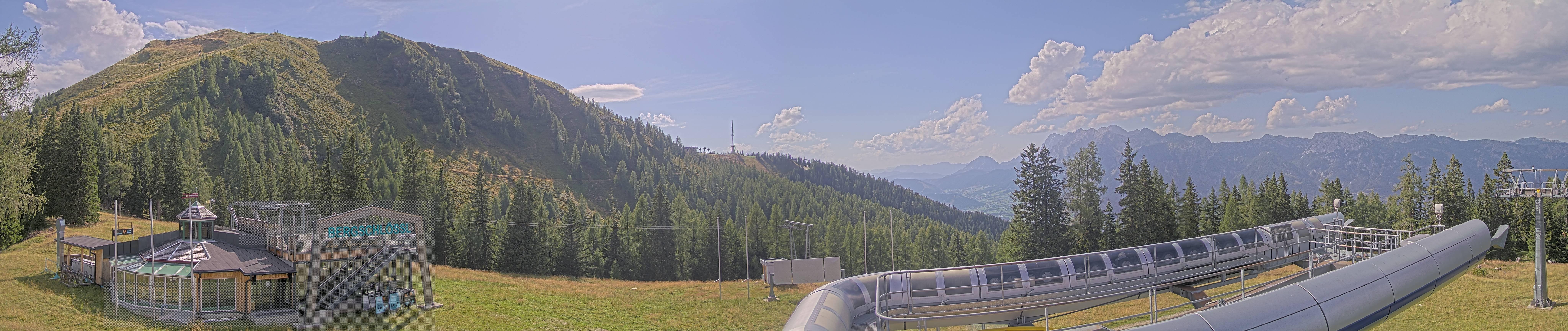 Archiv Foto Webcam Bergstation Höfi Express II (1821 m)