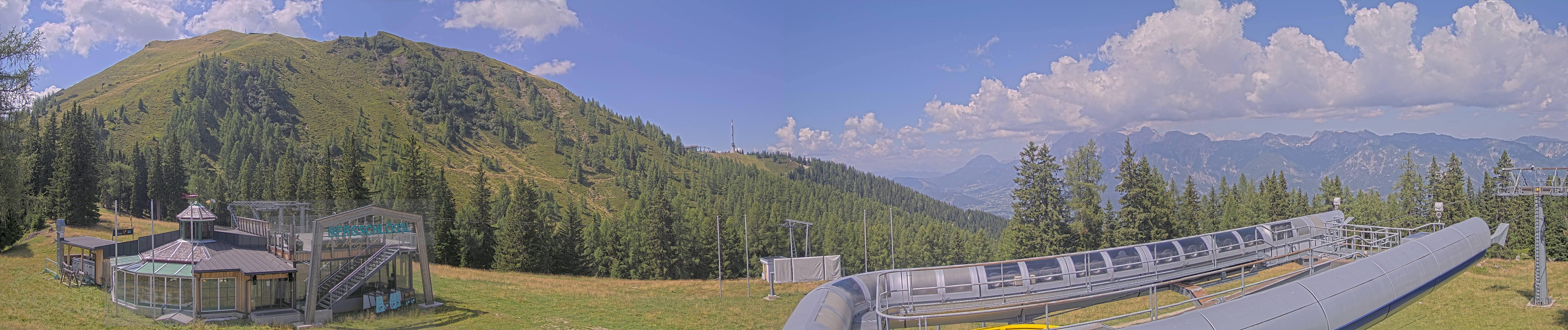 Archived image Webcam Top station Höfi Express II (1821 m)