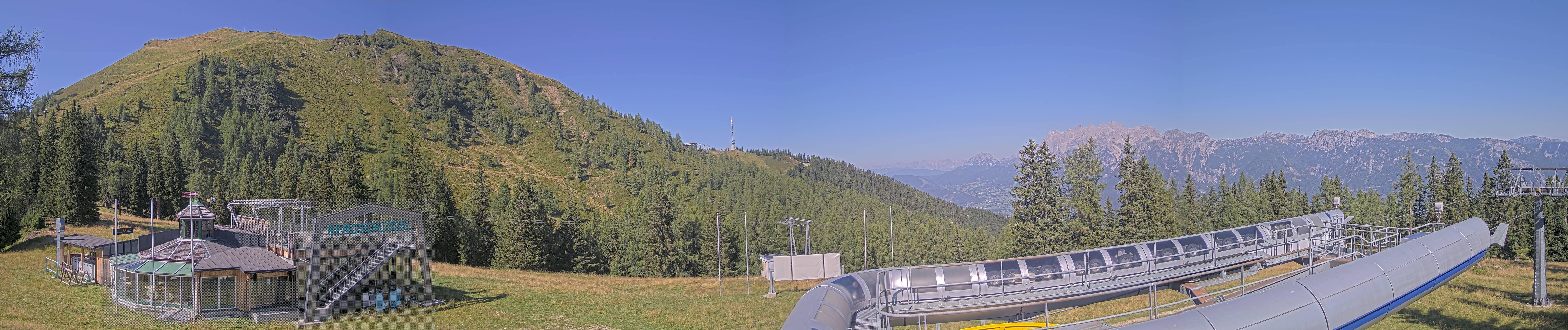 Archiv Foto Webcam Bergstation Höfi Express II (1821 m)