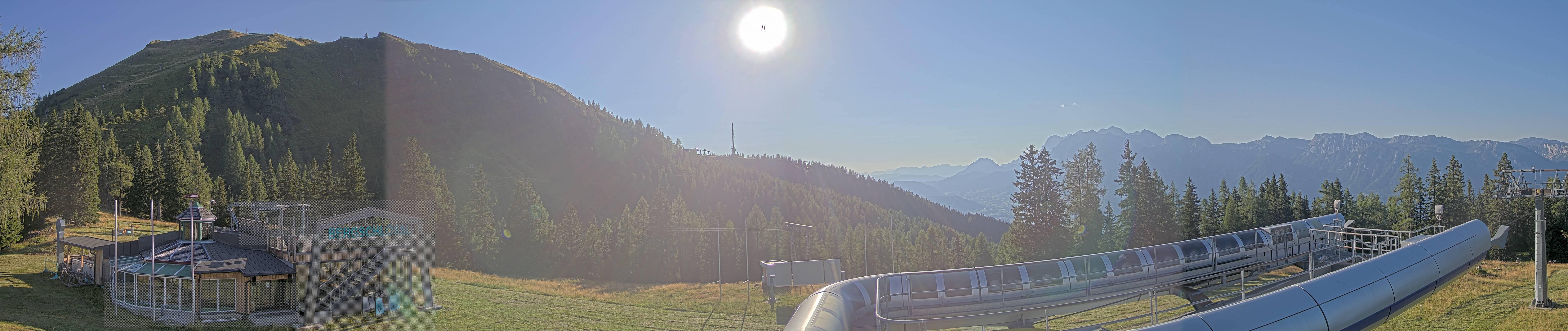Archiv Foto Webcam Bergstation Höfi Express II (1821 m)