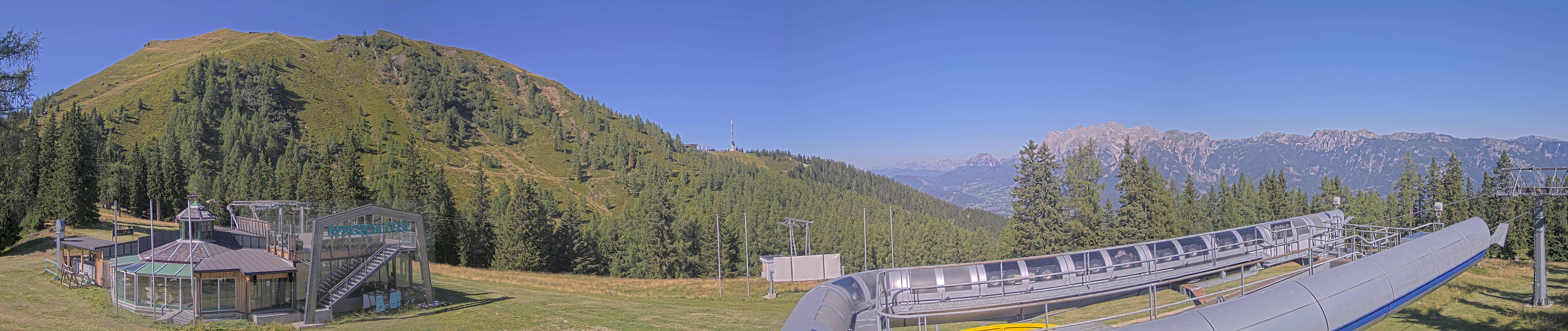 Archiv Foto Webcam Bergstation Höfi Express II (1821 m)