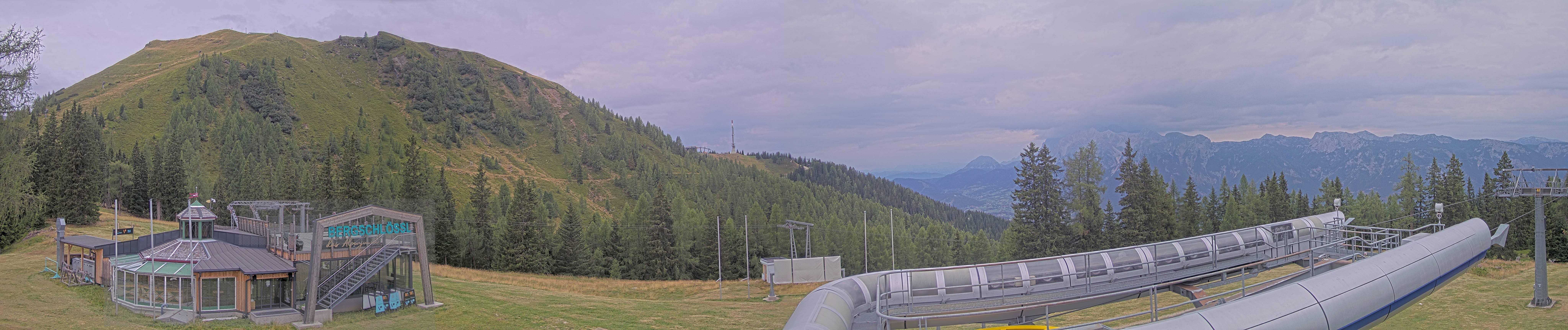 Archiv Foto Webcam Bergstation Höfi Express II (1821 m)