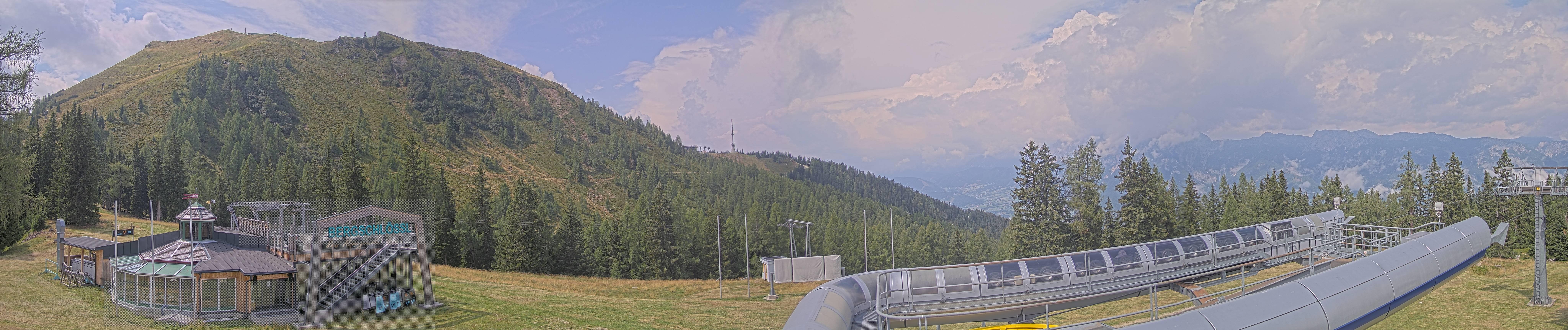 Archiv Foto Webcam Bergstation Höfi Express II (1821 m)