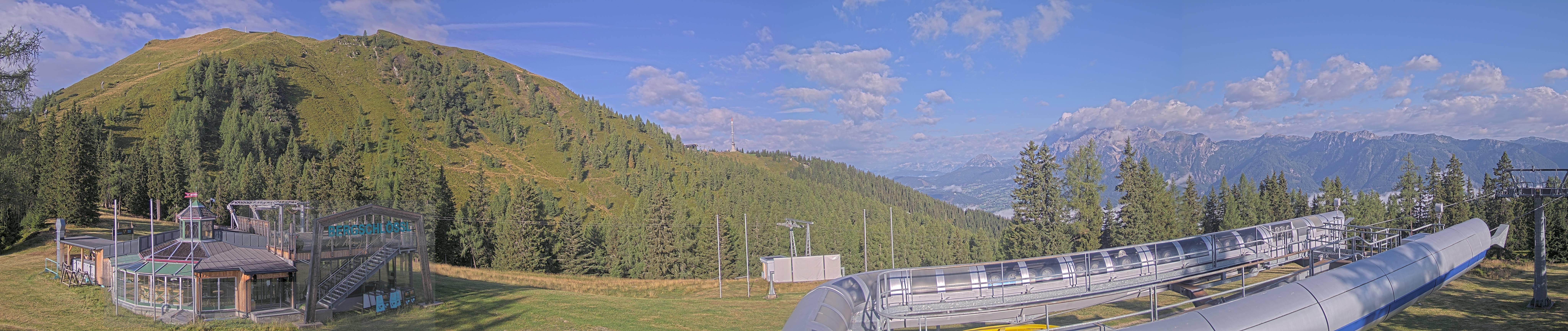 Archiv Foto Webcam Bergstation Höfi Express II (1821 m)