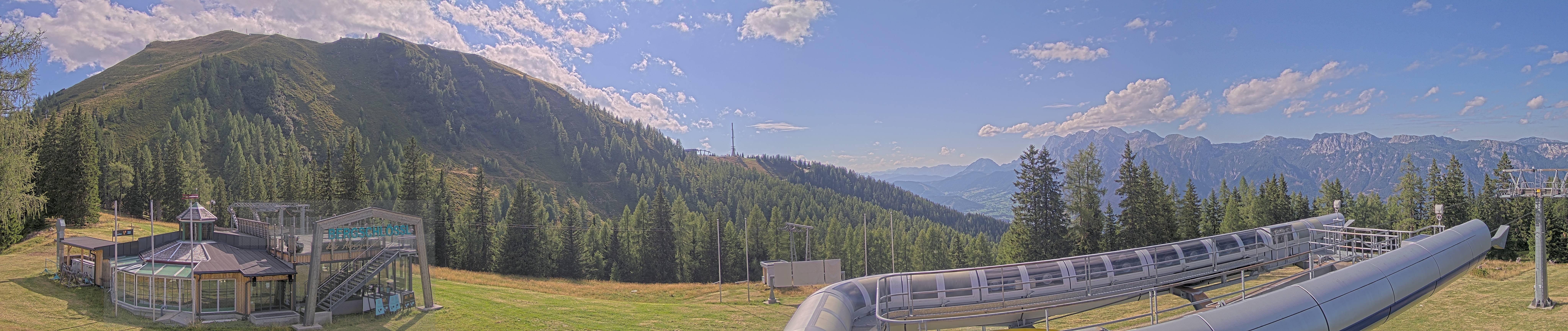 Archiv Foto Webcam Bergstation Höfi Express II (1821 m)
