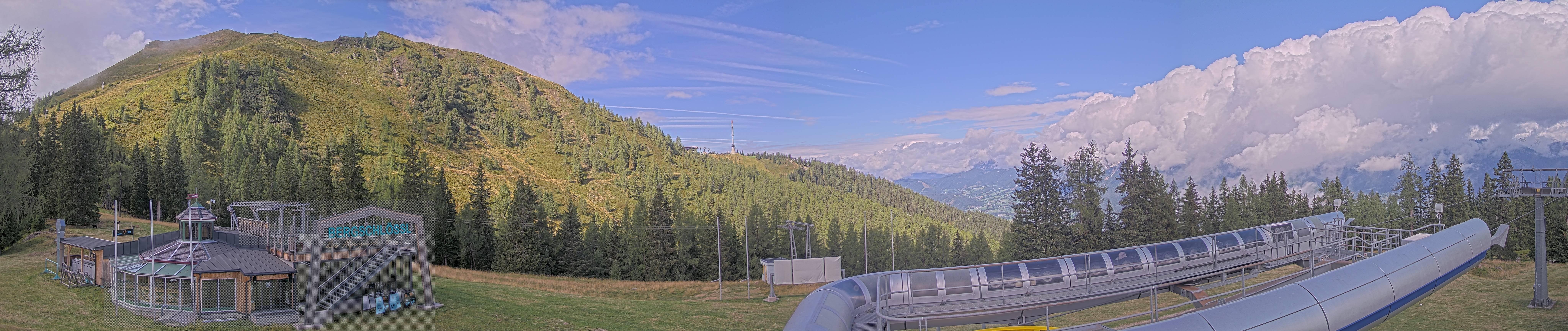Archiv Foto Webcam Bergstation Höfi Express II (1821 m)