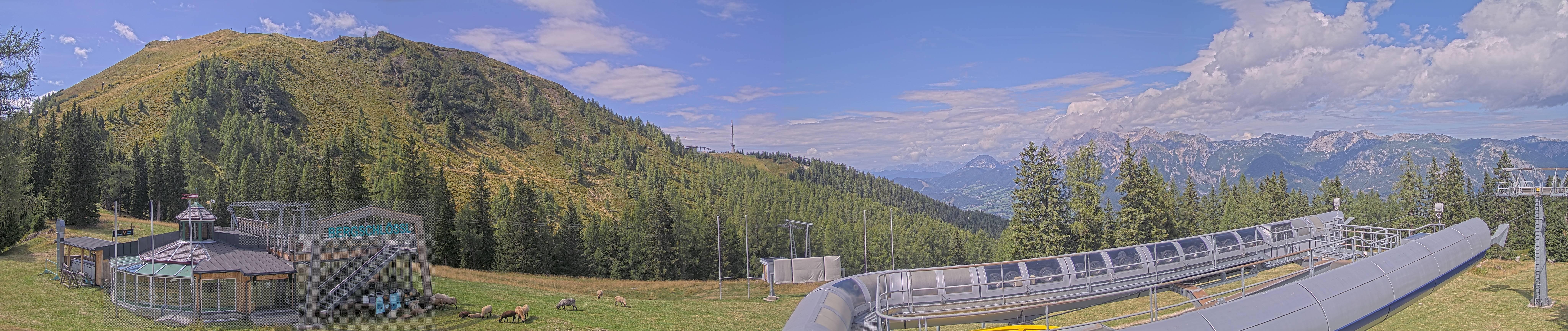 Archived image Webcam Top station Höfi Express II (1821 m)