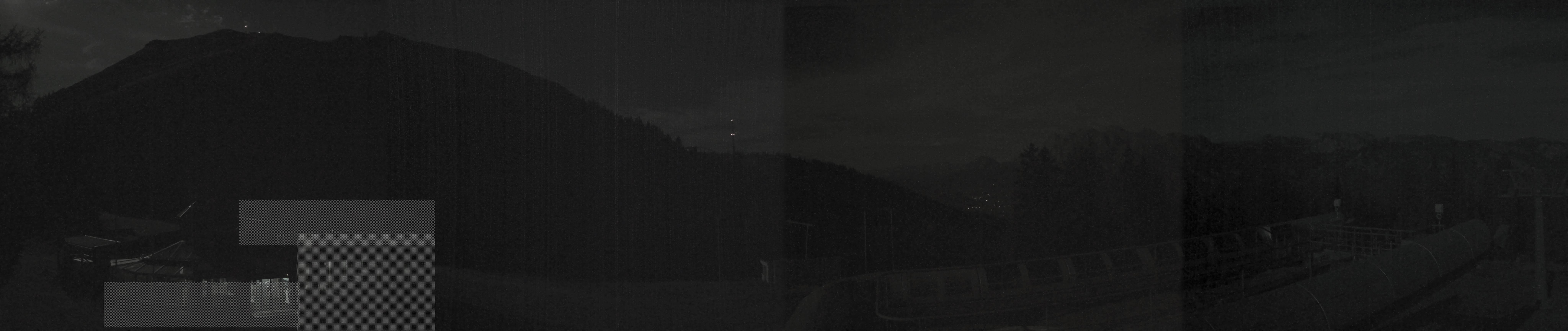 Archived image Webcam Top station Höfi Express II (1821 m)