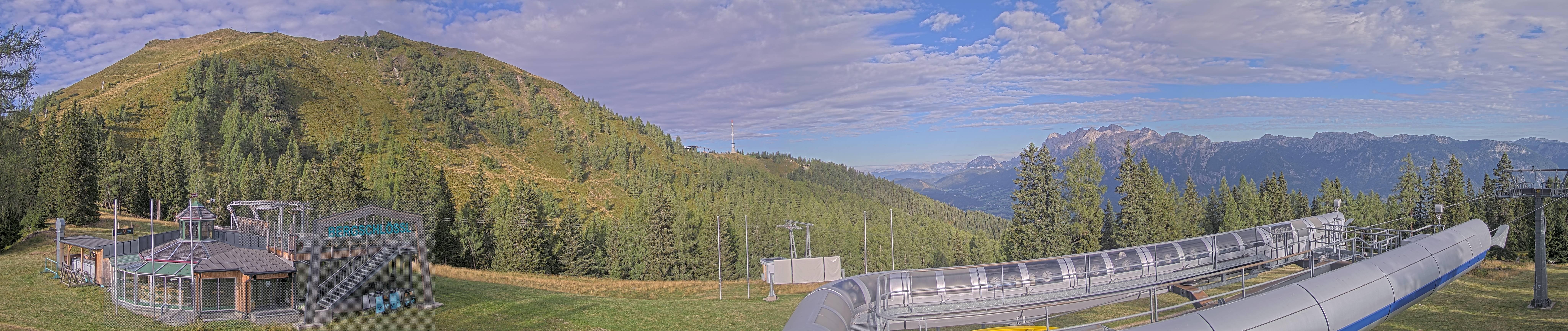 Archiv Foto Webcam Bergstation Höfi Express II (1821 m)
