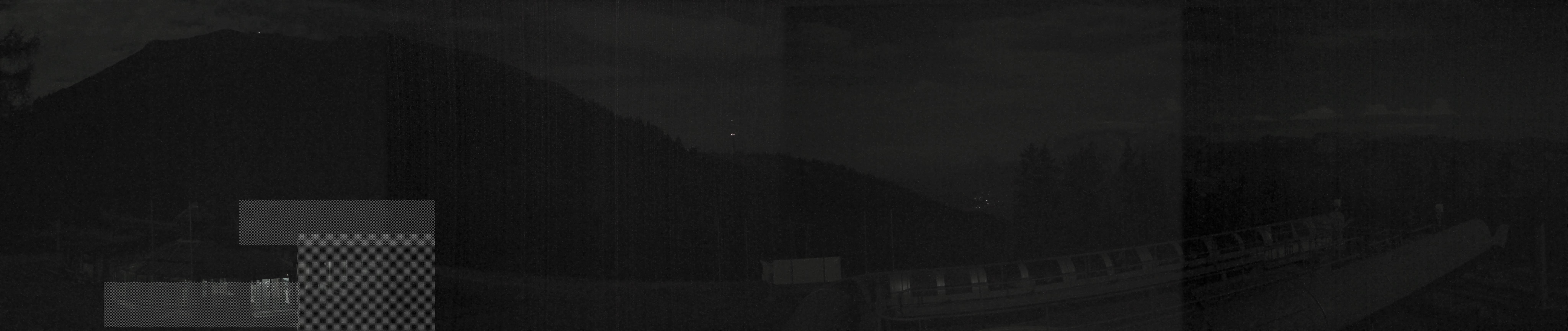 Archived image Webcam Top station Höfi Express II (1821 m)