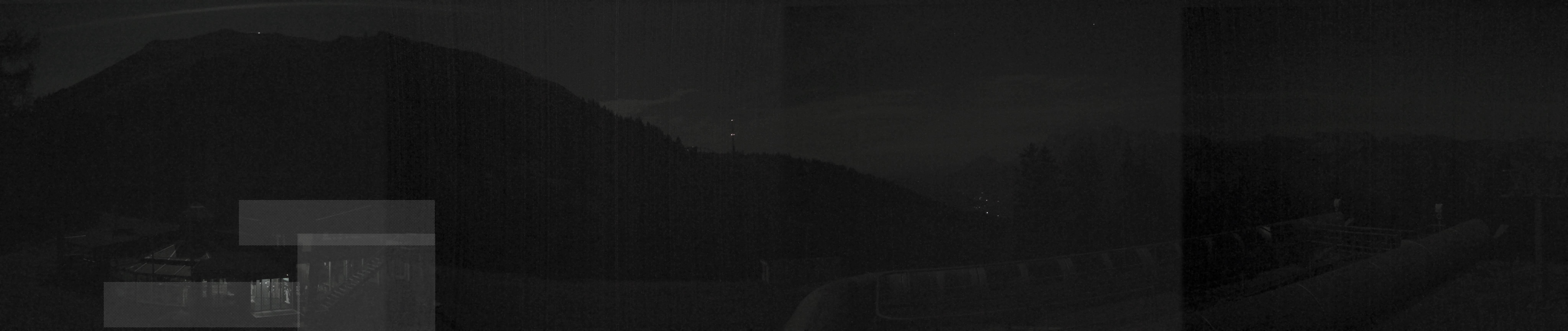 Archived image Webcam Top station Höfi Express II (1821 m)