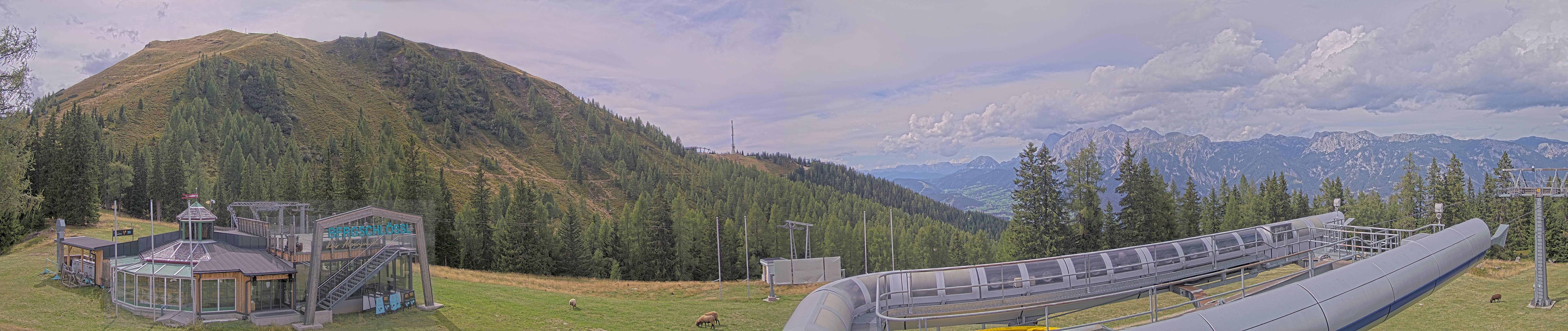Archiv Foto Webcam Bergstation Höfi Express II (1821 m)