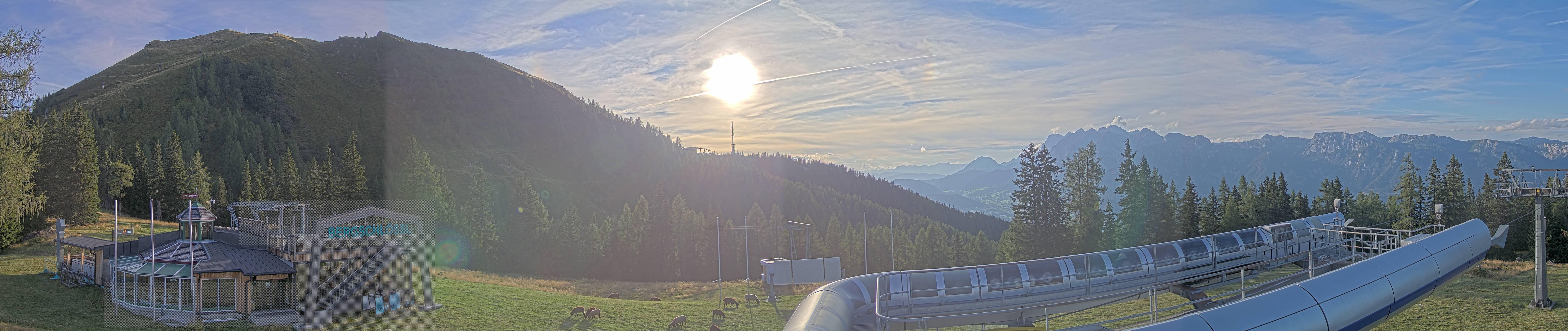 Archiv Foto Webcam Bergstation Höfi Express II (1821 m)