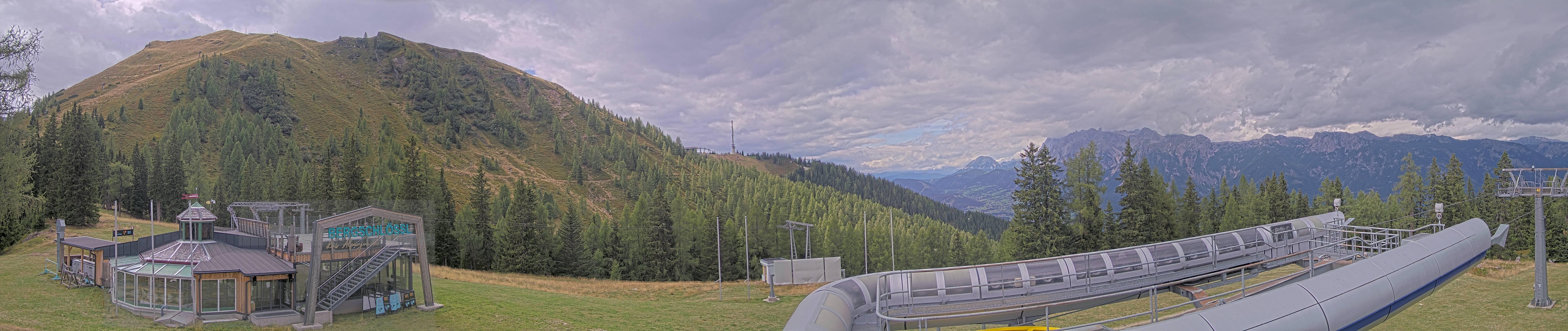 Archiv Foto Webcam Bergstation Höfi Express II (1821 m)
