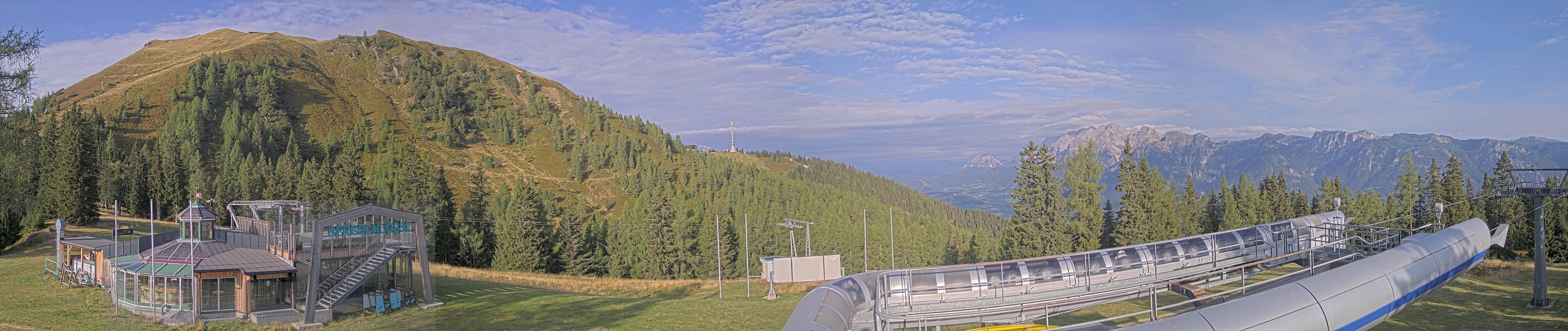 Archived image Webcam Top station Höfi Express II (1821 m)