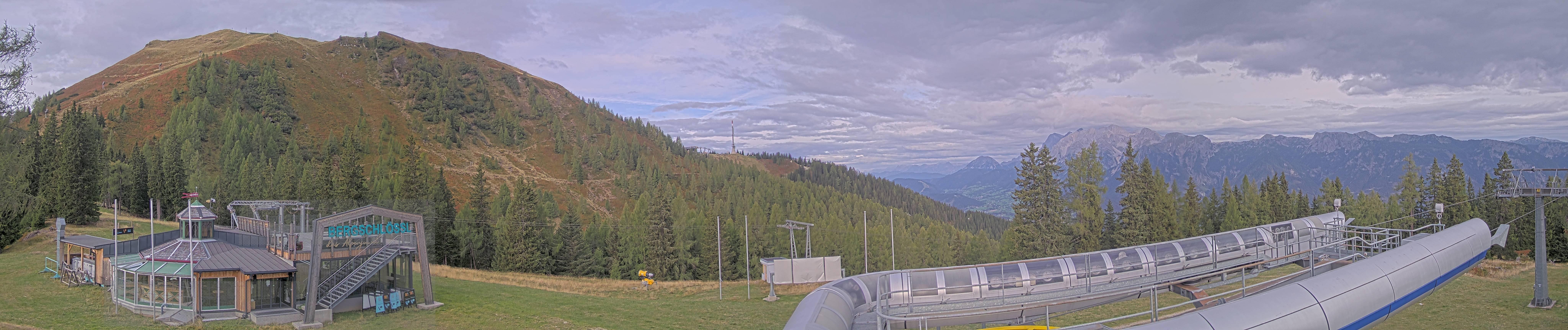 Archiv Foto Webcam Bergstation Höfi Express II (1821 m)