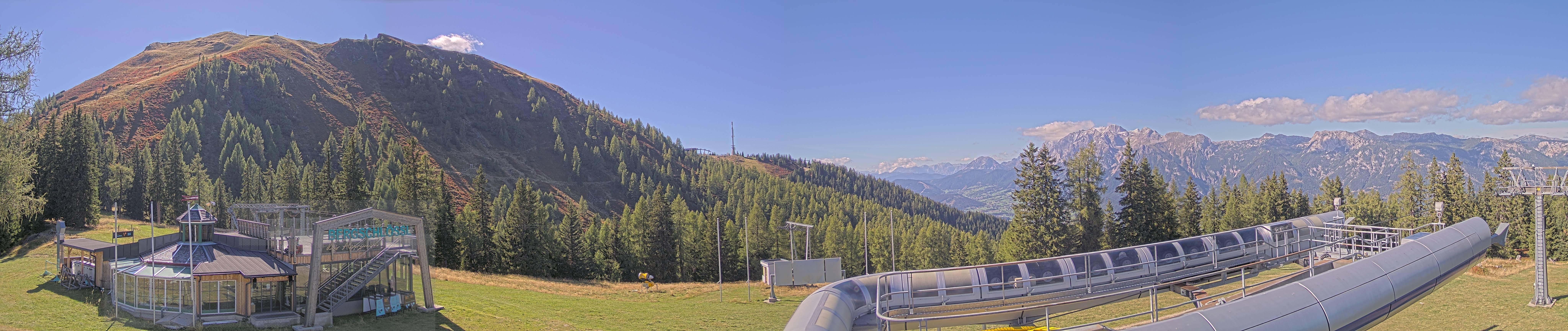 Archived image Webcam Top station Höfi Express II (1821 m)