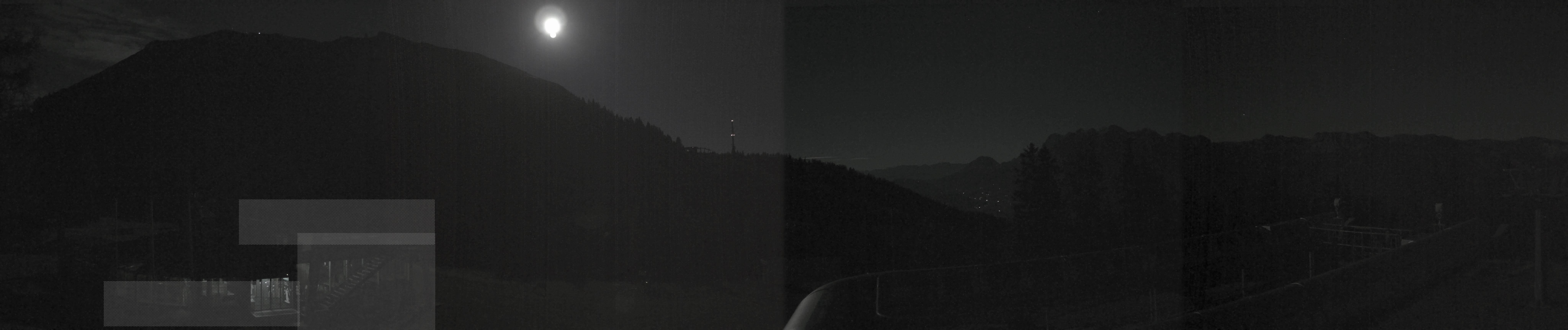 Archiv Foto Webcam Bergstation Höfi Express II (1821 m)
