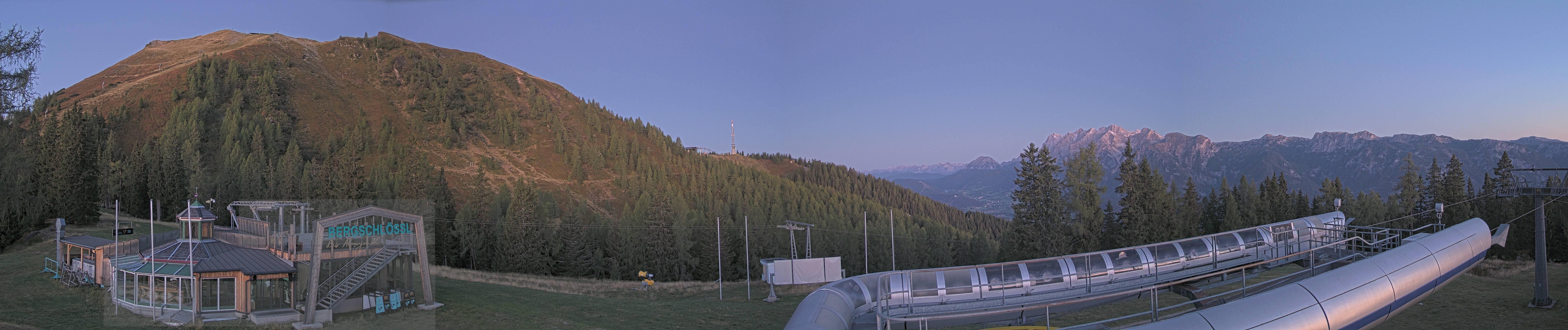 Archiv Foto Webcam Bergstation Höfi Express II (1821 m)