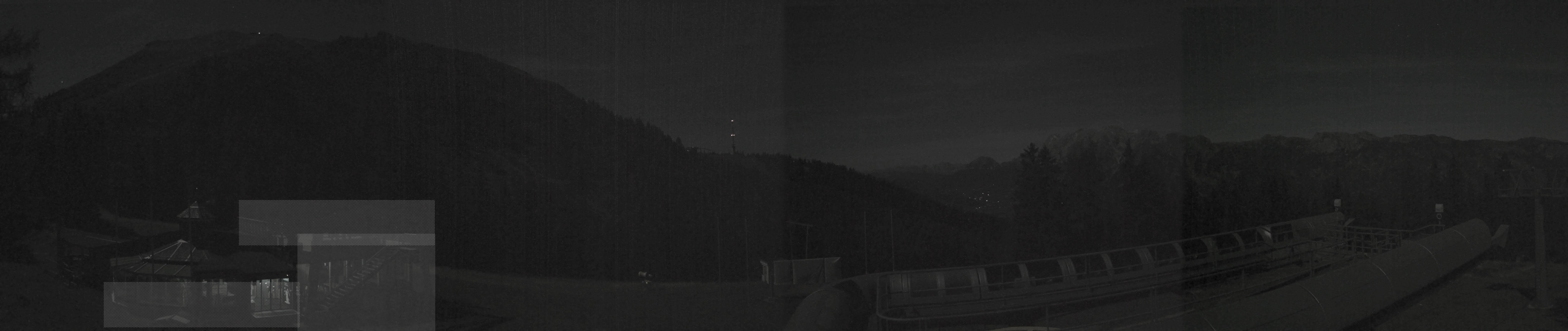 Archiv Foto Webcam Bergstation Höfi Express II (1821 m)