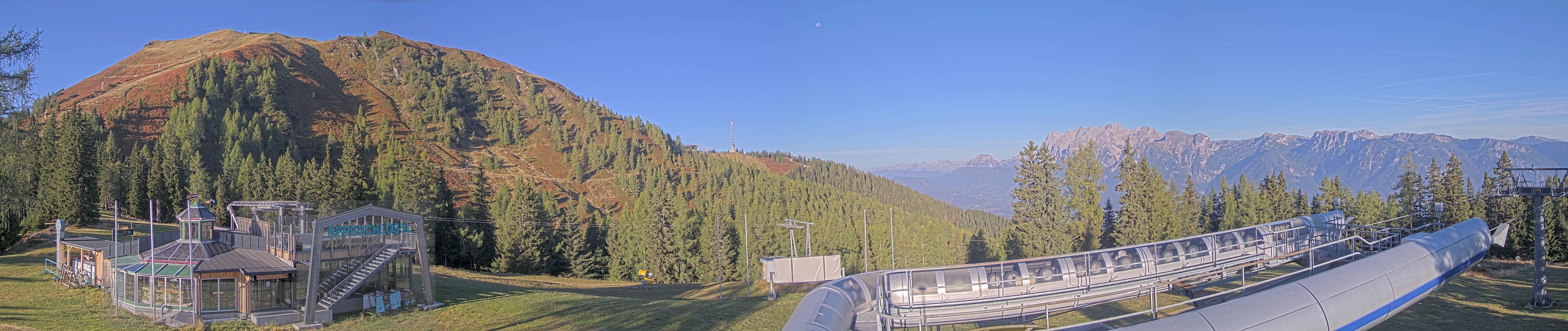 Archived image Webcam Top station Höfi Express II (1821 m)