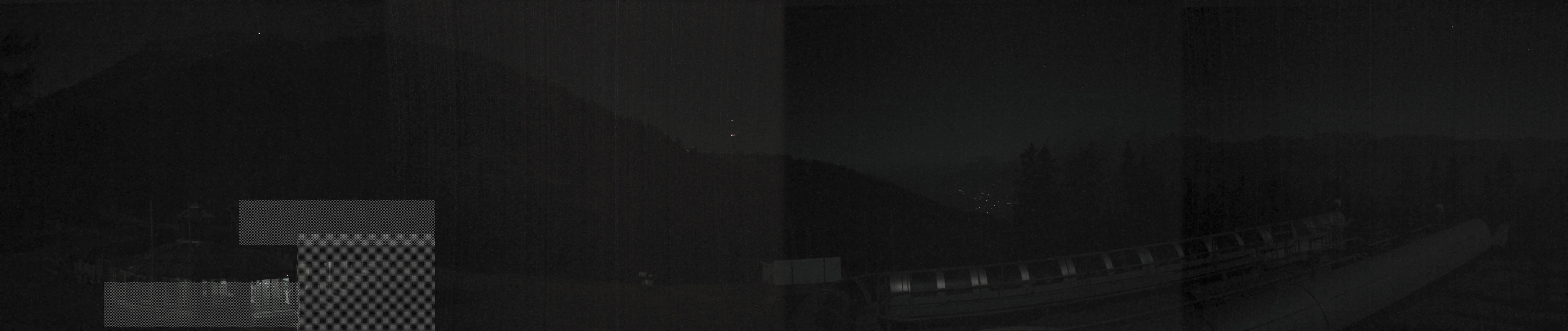 Archiv Foto Webcam Bergstation Höfi Express II (1821 m)
