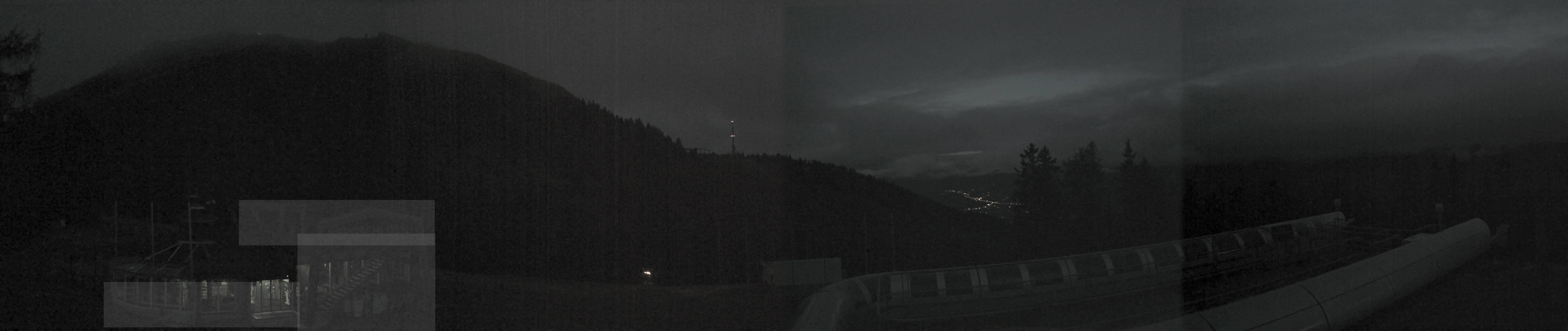 Archiv Foto Webcam Bergstation Höfi Express II (1821 m)