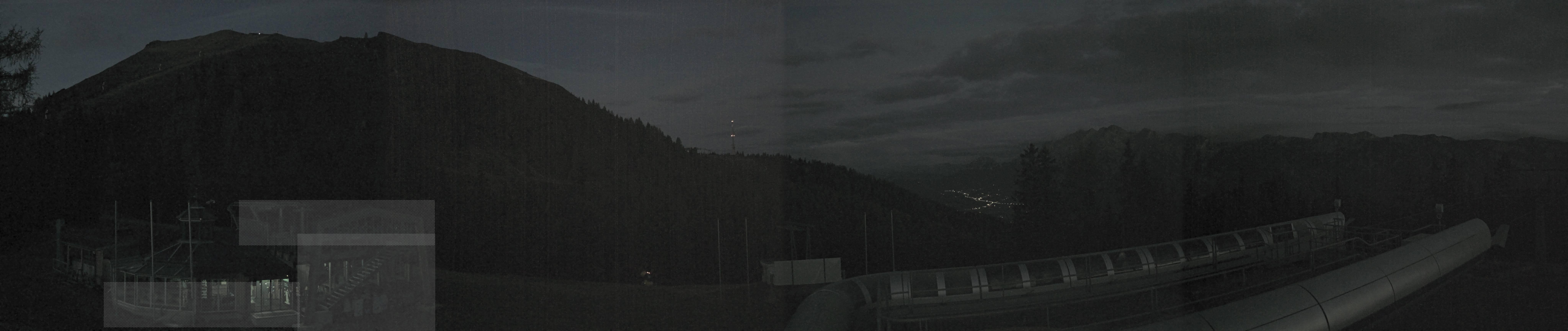 Archiv Foto Webcam Bergstation Höfi Express II (1821 m)