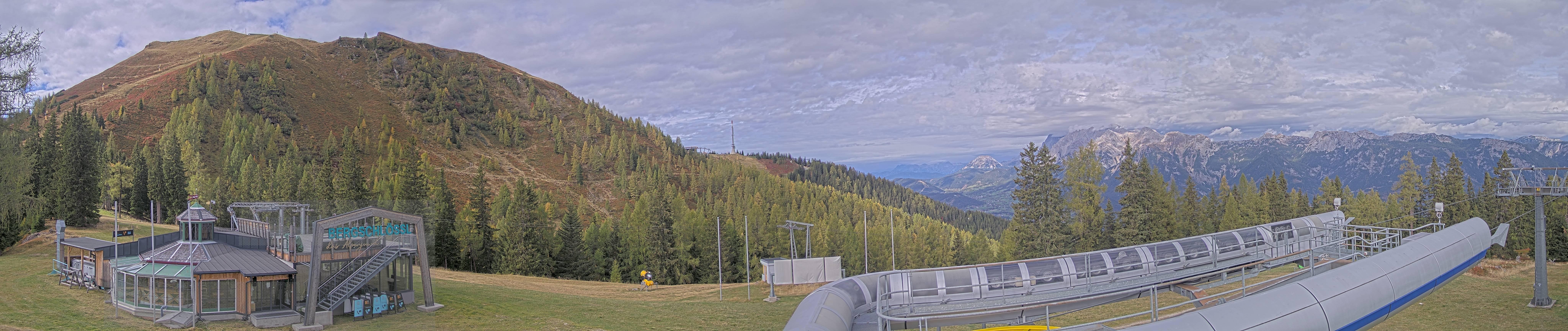 Archived image Webcam Top station Höfi Express II (1821 m)