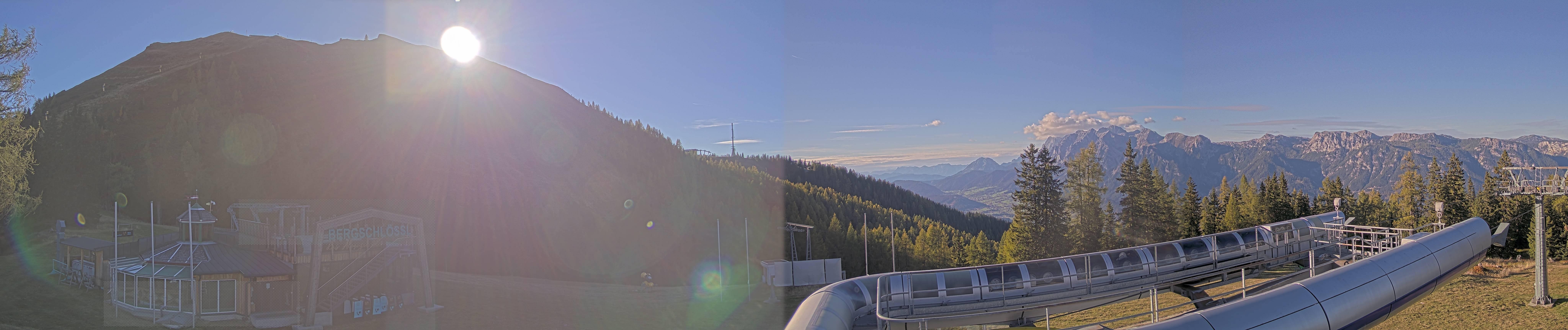 Archived image Webcam Top station Höfi Express II (1821 m)