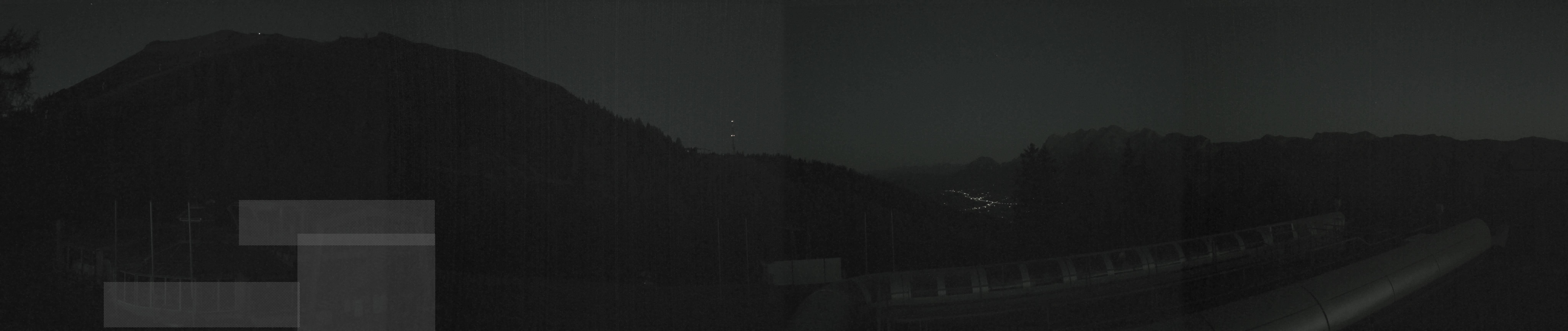 Archiv Foto Webcam Bergstation Höfi Express II (1821 m)
