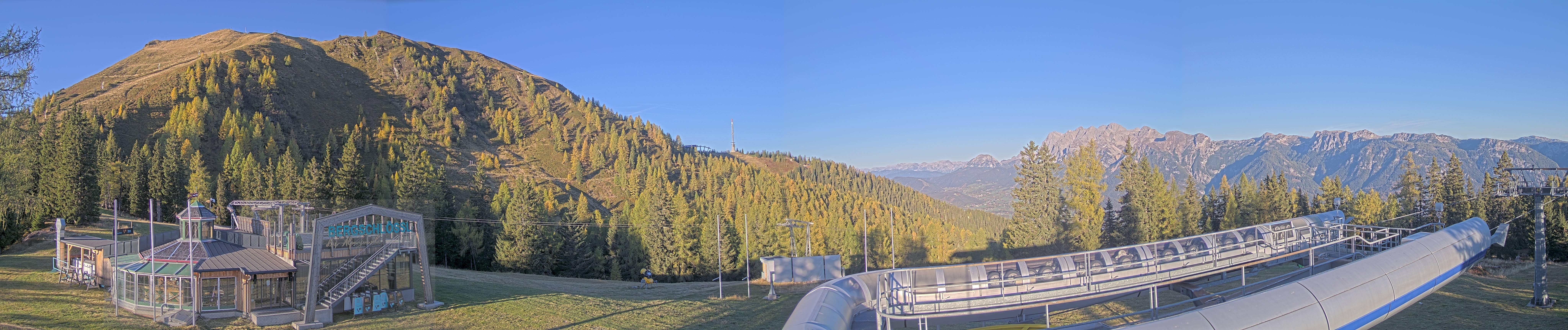 Archived image Webcam Top station Höfi Express II (1821 m)