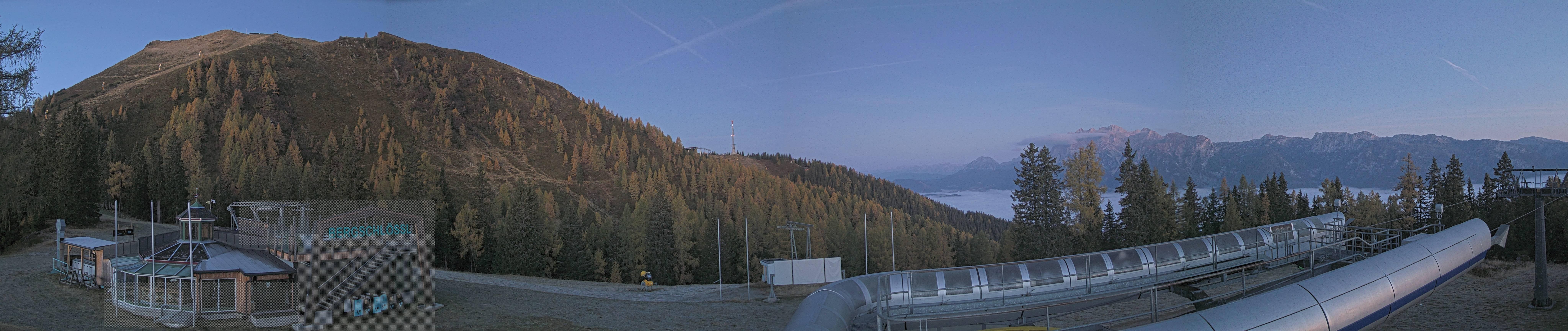 Archived image Webcam Top station Höfi Express II (1821 m)