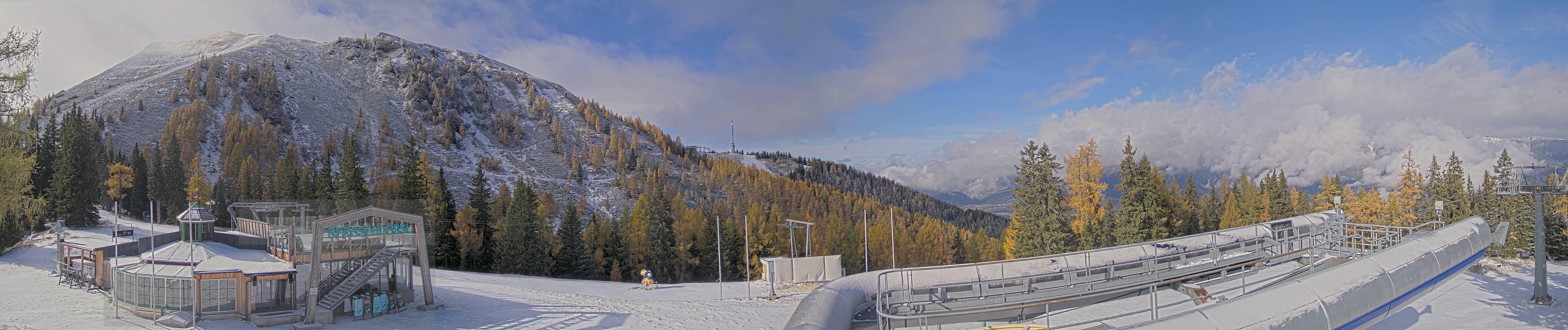 Archived image Webcam Top station Höfi Express II (1821 m)
