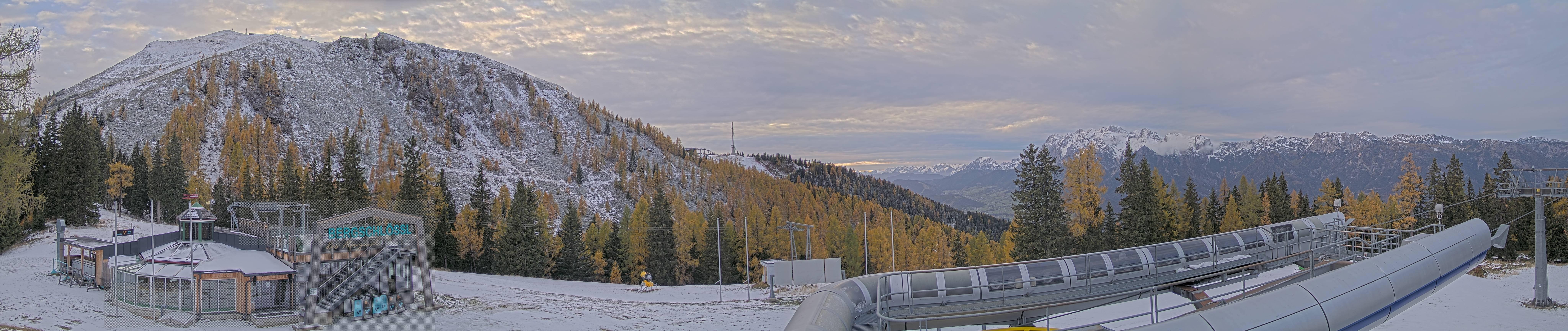Archived image Webcam Top station Höfi Express II (1821 m)