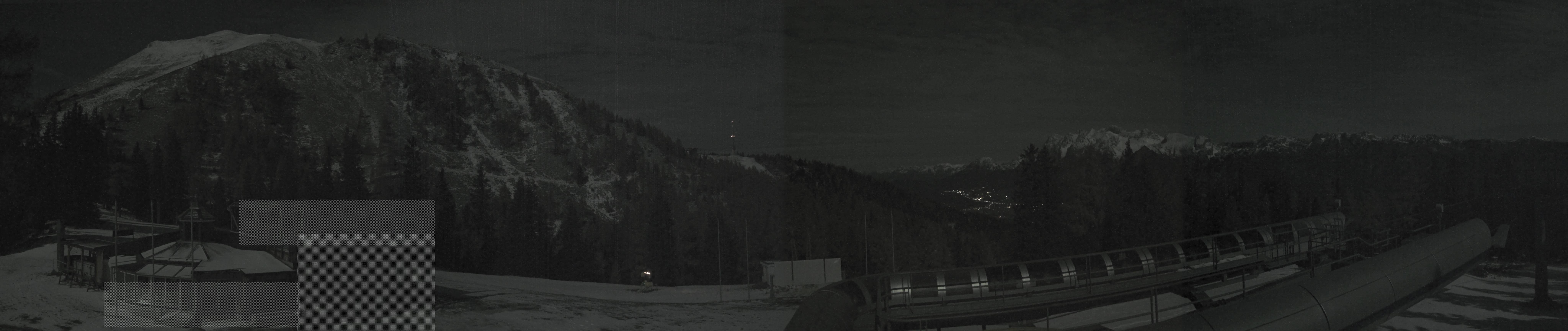 Archived image Webcam Top station Höfi Express II (1821 m)