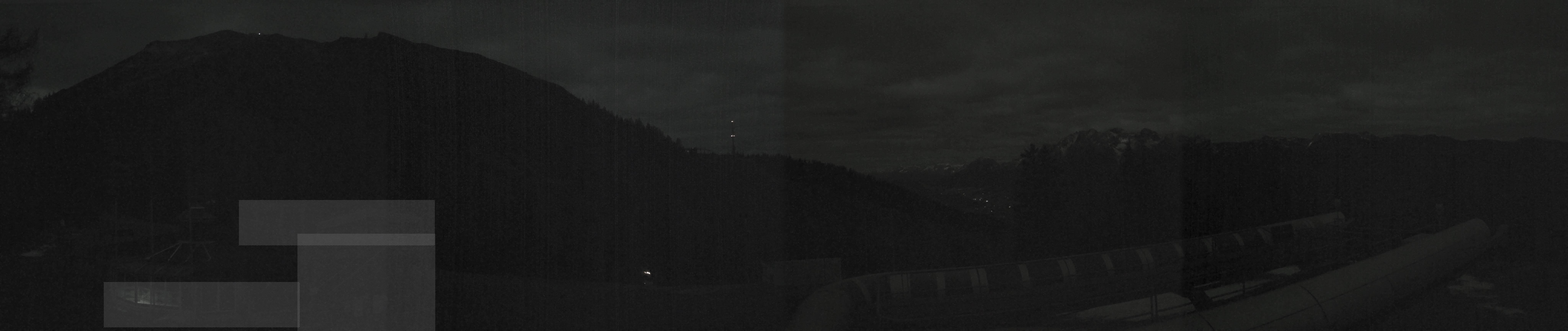 Archiv Foto Webcam Bergstation Höfi Express II (1821 m)