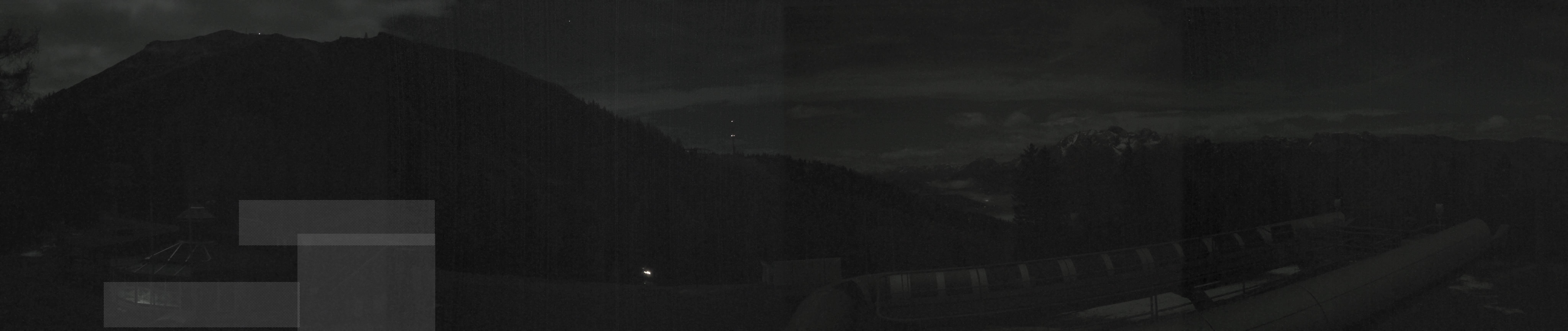 Archiv Foto Webcam Bergstation Höfi Express II (1821 m)