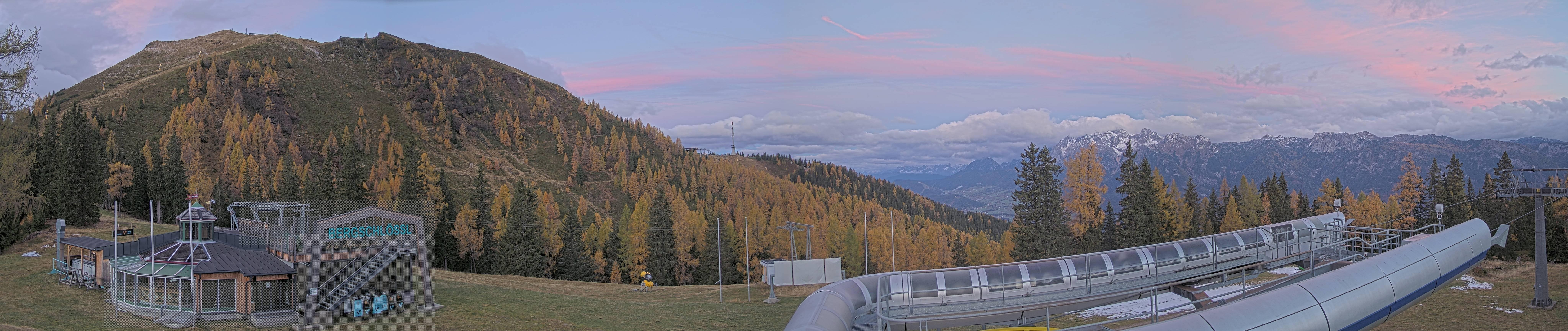 Archiv Foto Webcam Bergstation Höfi Express II (1821 m)