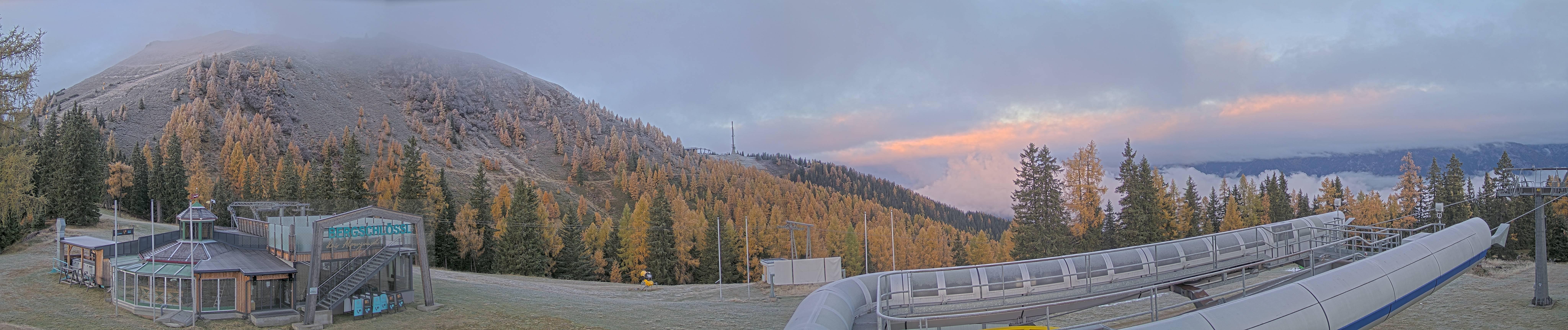 Archiv Foto Webcam Bergstation Höfi Express II (1821 m)