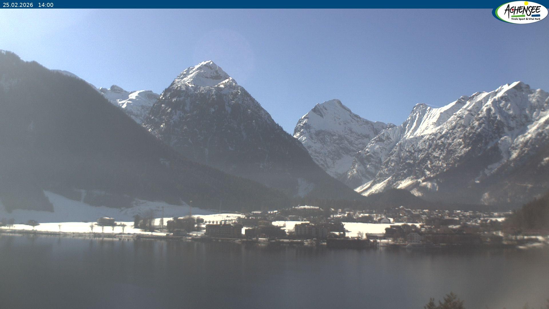 Archived image Webcam Inn Bergkristall / Maurach