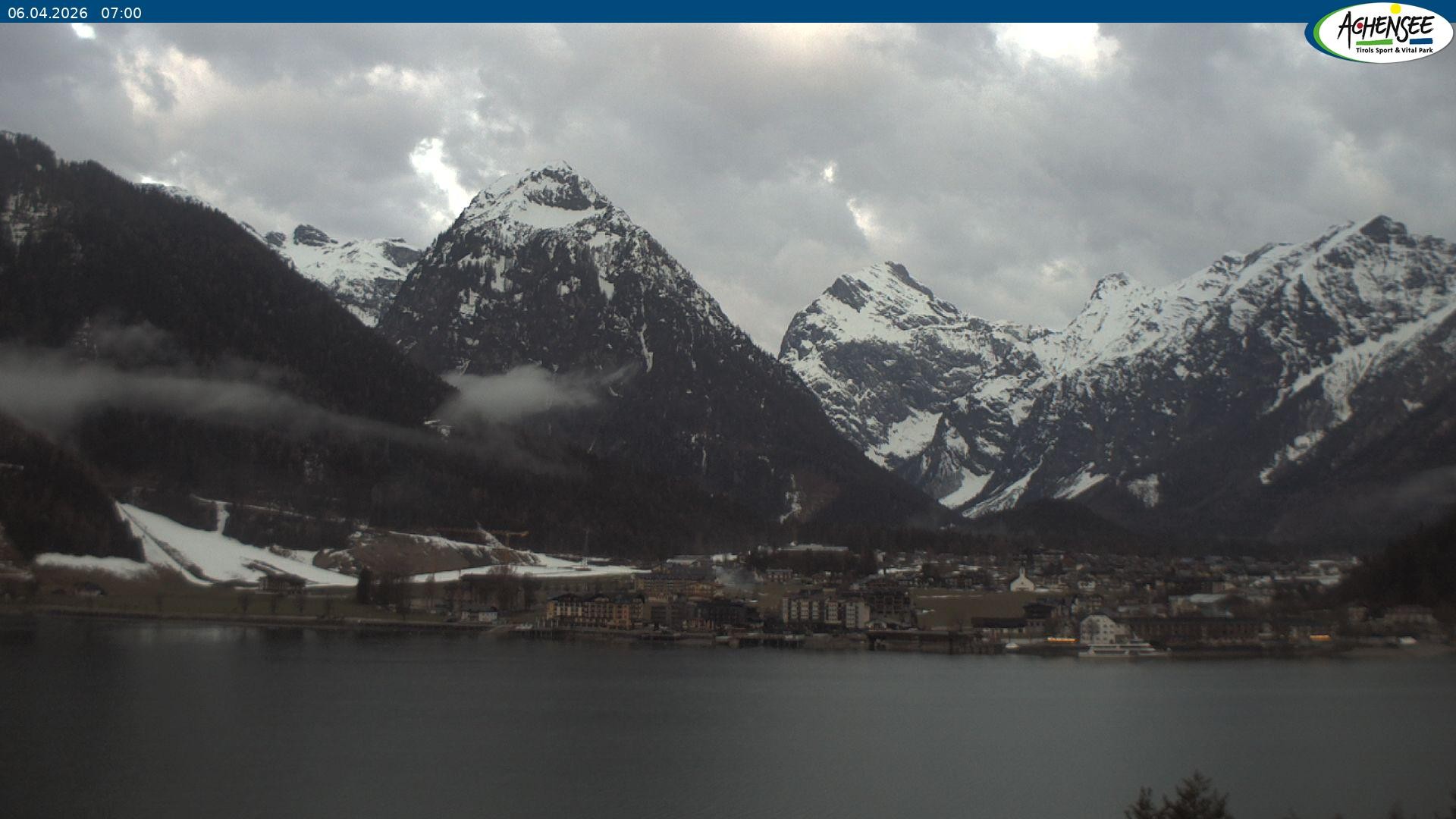 Archived image Webcam Inn Bergkristall / Maurach