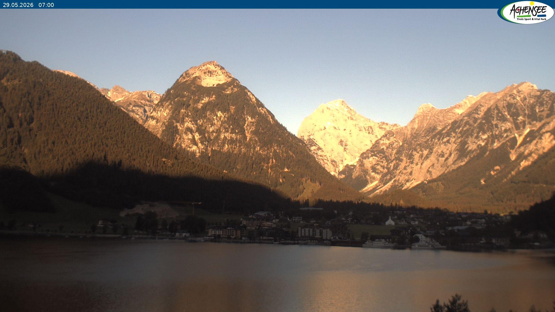 Archived image Webcam Inn Bergkristall / Maurach