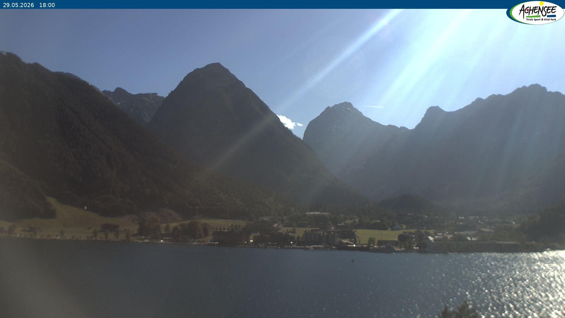 Archived image Webcam Inn Bergkristall / Maurach