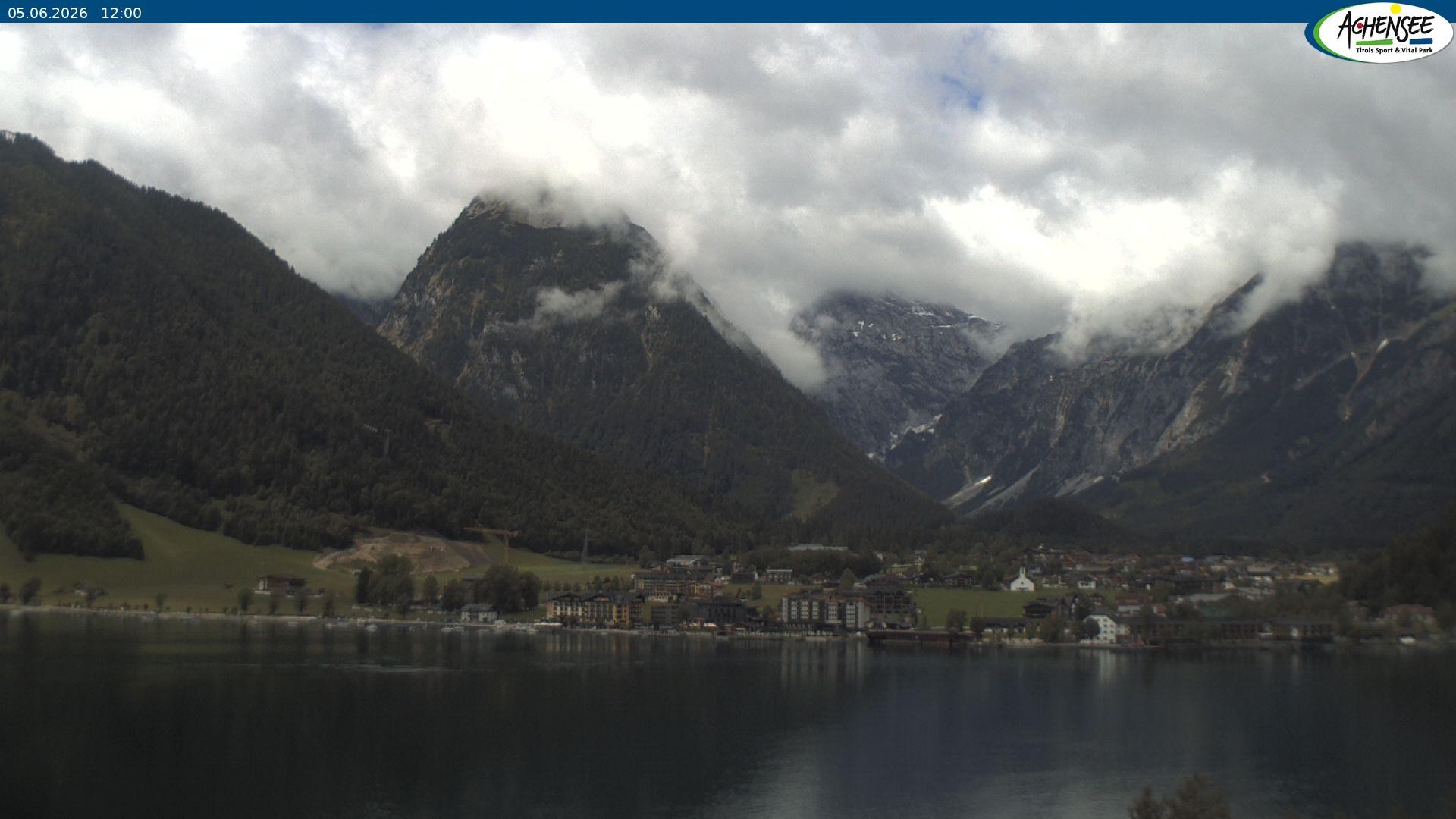 Archived image Webcam Inn Bergkristall / Maurach