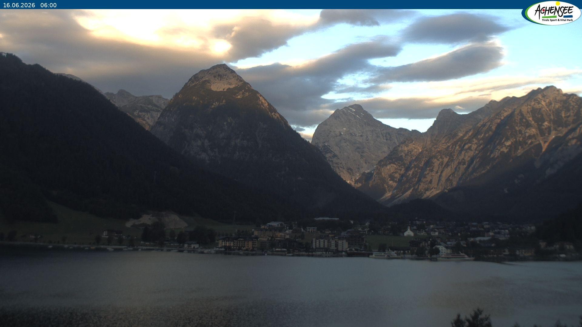 Archived image Webcam Inn Bergkristall / Maurach