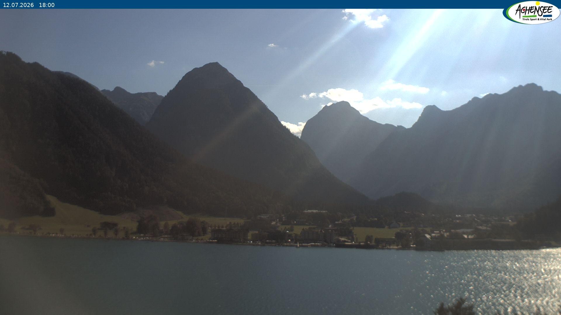 Archived image Webcam Inn Bergkristall / Maurach