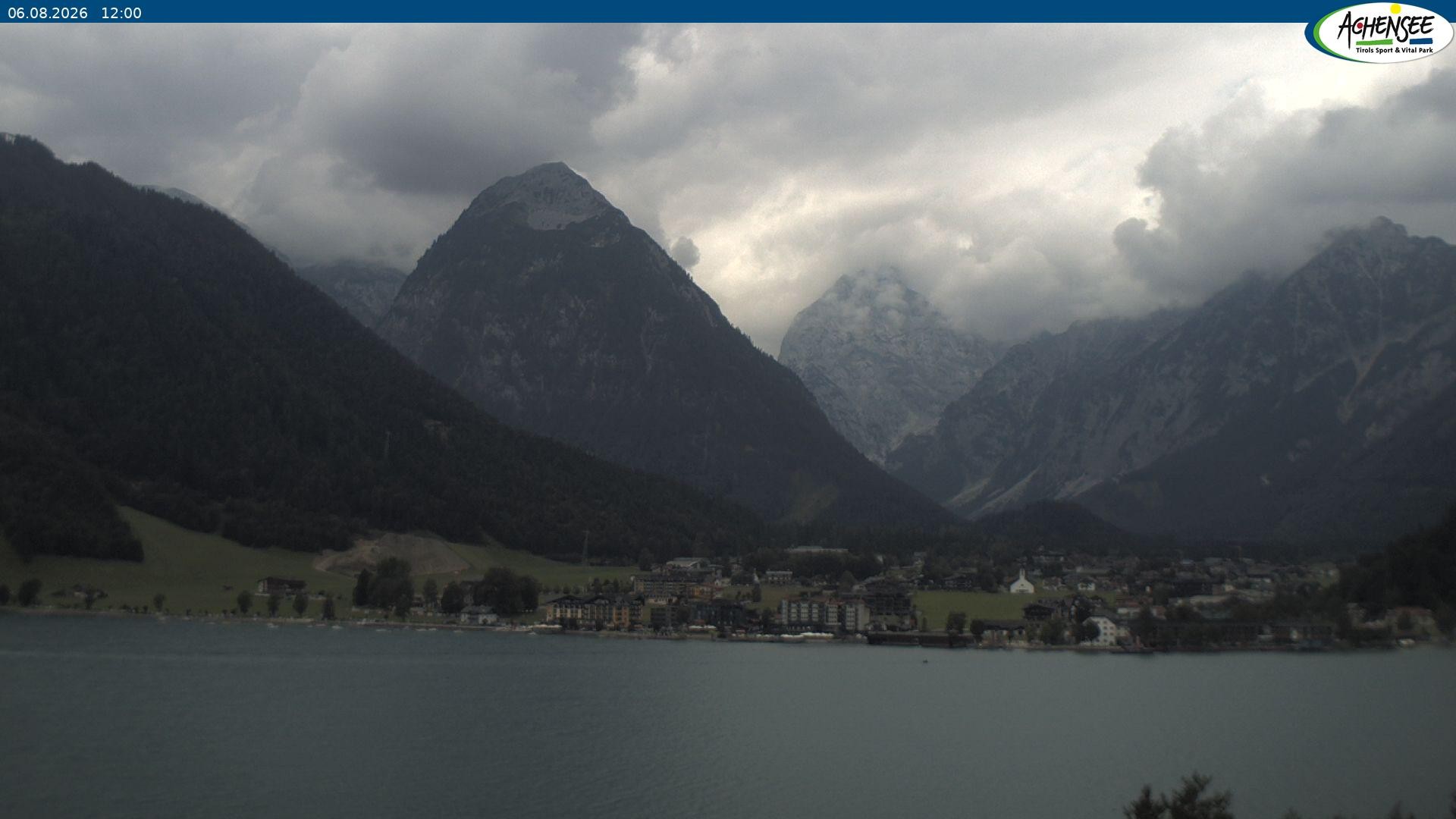 Archived image Webcam Inn Bergkristall / Maurach
