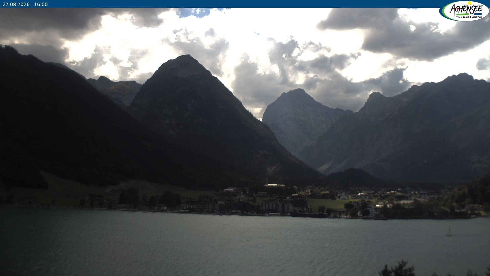 Archived image Webcam Inn Bergkristall / Maurach