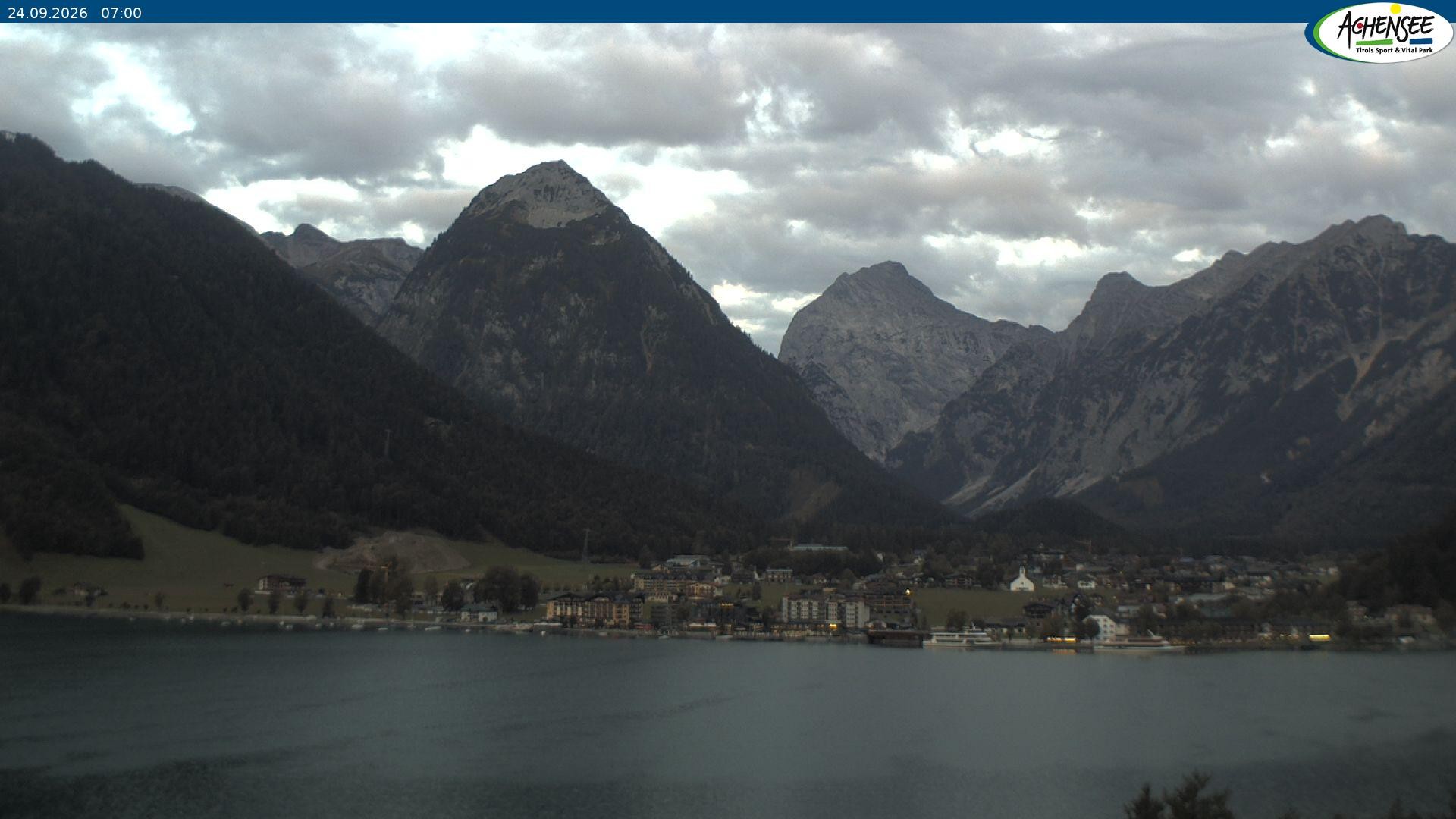 Archived image Webcam Inn Bergkristall / Maurach